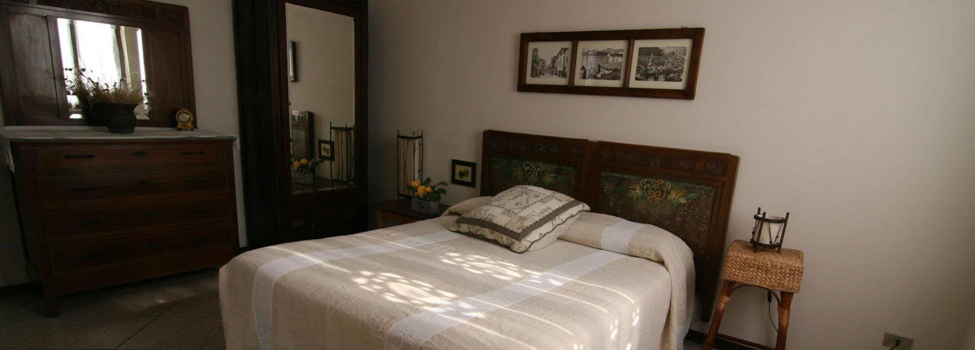 B&B La Taverna Degli Angeli Vezzi Portio Ngoại thất bức ảnh